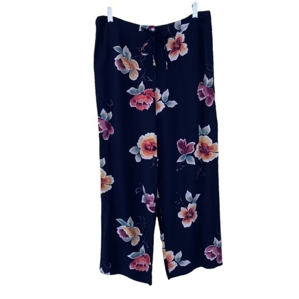 Flowered Pants Size M